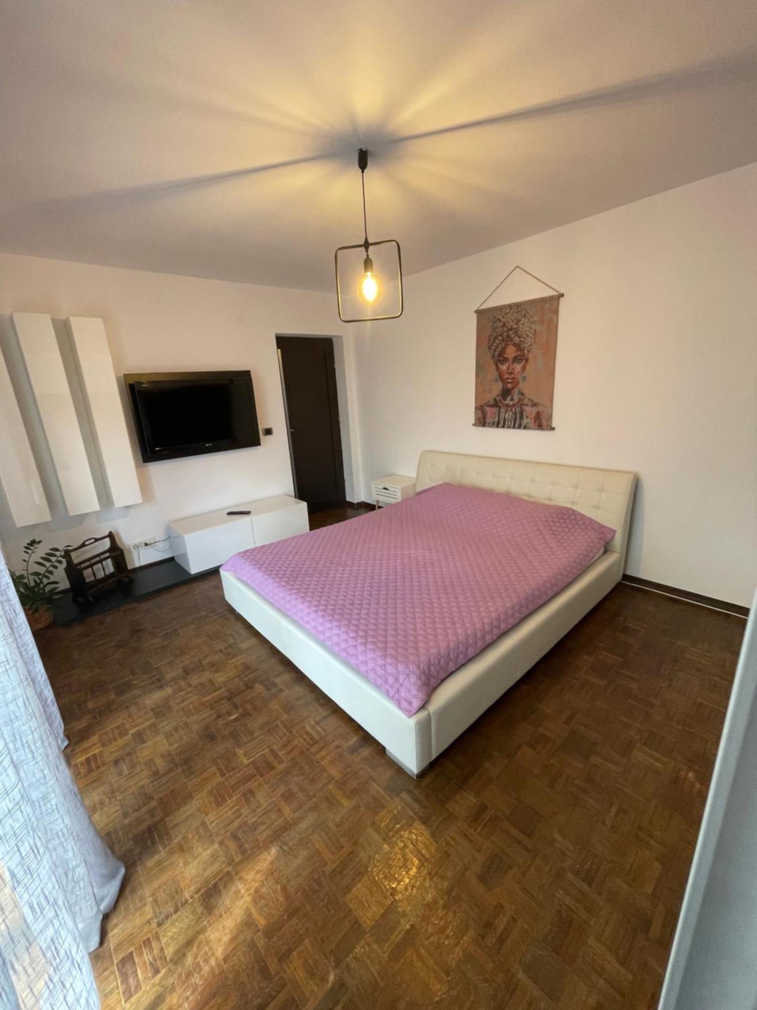 Apartament Centru Vechi Крайова Екстериор снимка